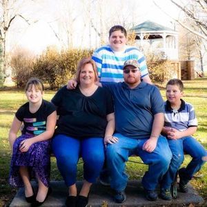 Meet your Posher, Logan